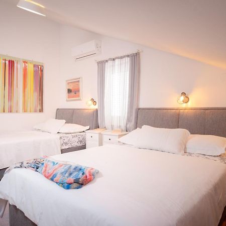 Kalina Deluxe Apartments Йелса Екстериор снимка