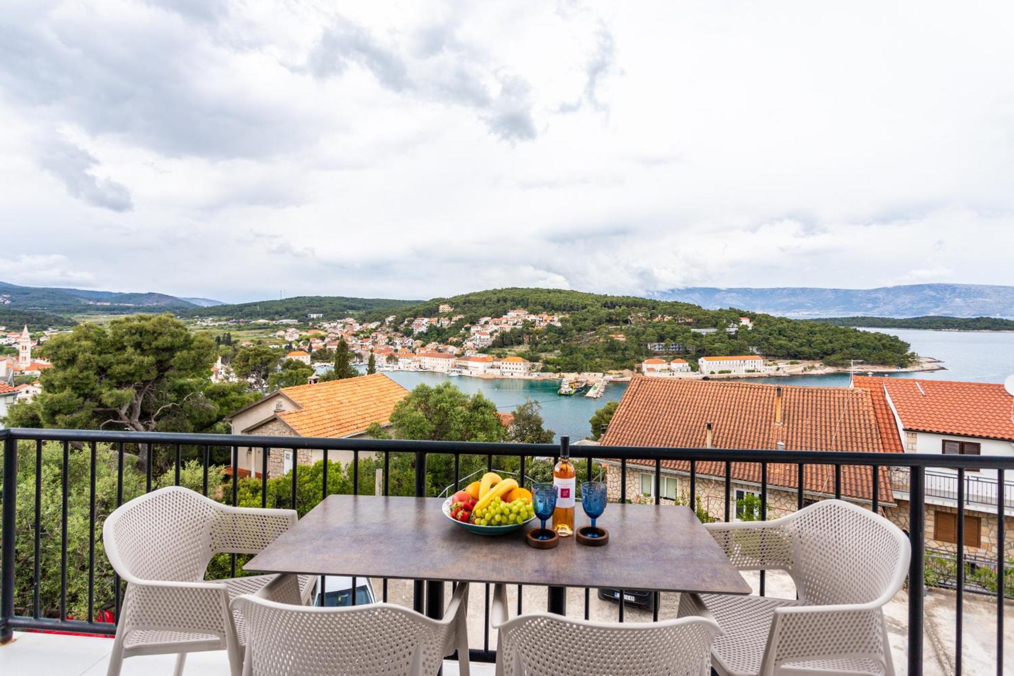 Kalina Deluxe Apartments Йелса Екстериор снимка